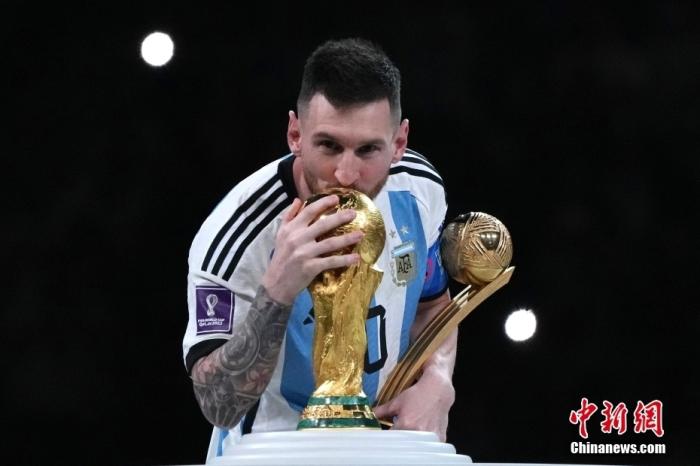 梅西告别巴黎圣日耳曼开启新征途