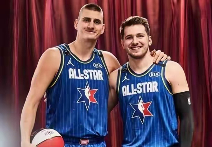 东契奇坎宁安回归重塑最佳球员评选格局，文班